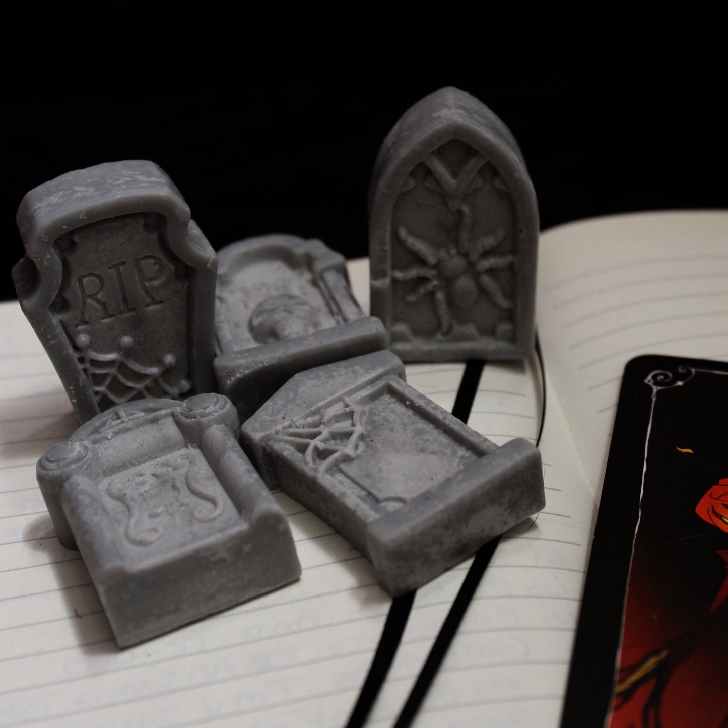🪦 Tombstone Wax Melts – Gothic Fragrance for the Morbidly Inclined