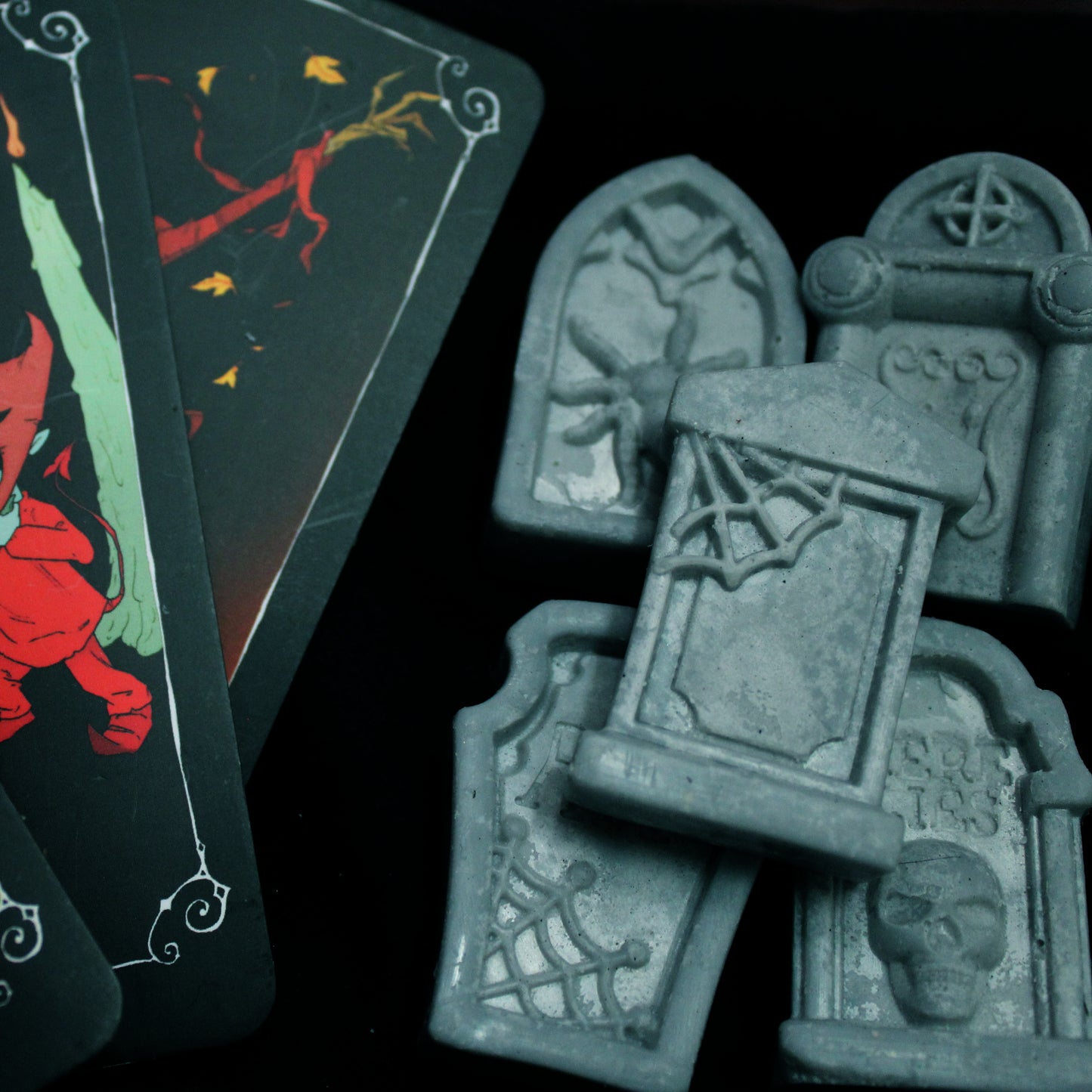 🪦 Tombstone Wax Melts – Gothic Fragrance for the Morbidly Inclined